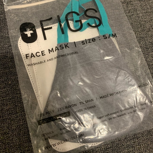 Figs Graphite Mask - Picture 2 of 3